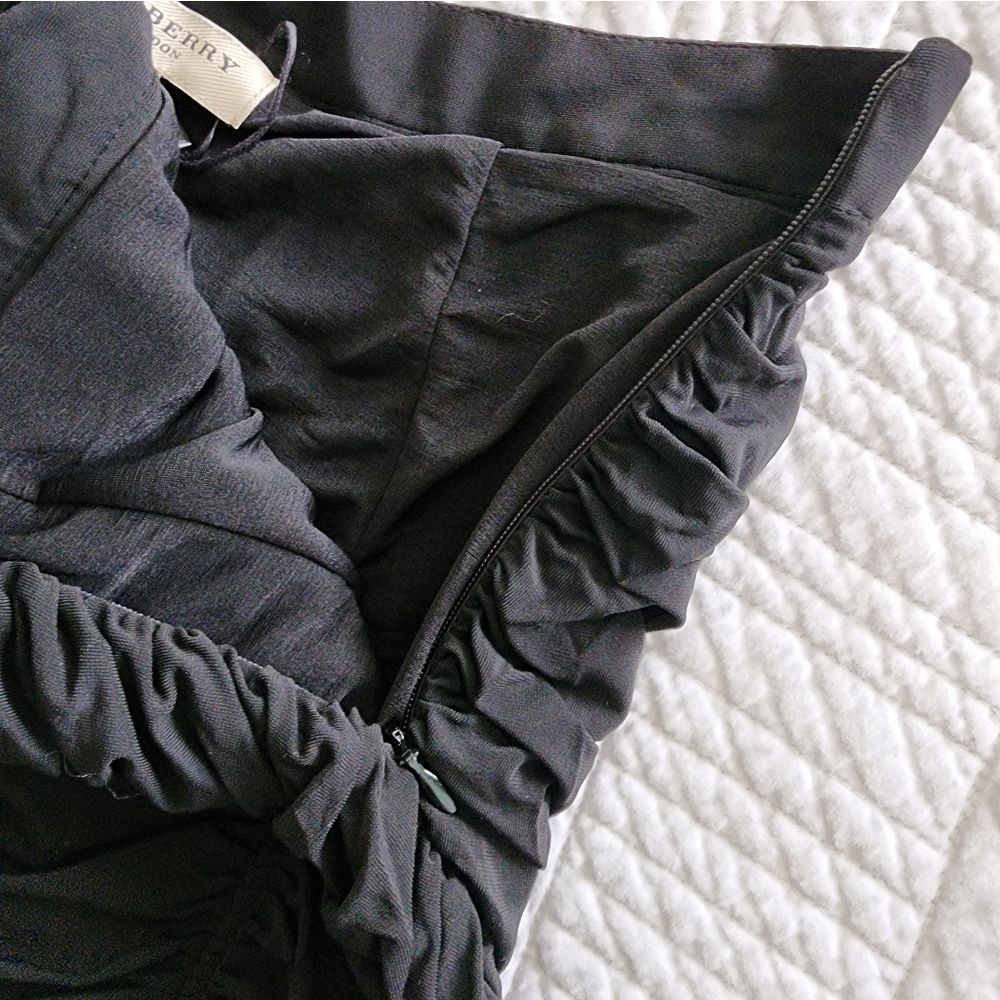 Burberry Black Ruched Midi Skirt - Picture 7 of 12